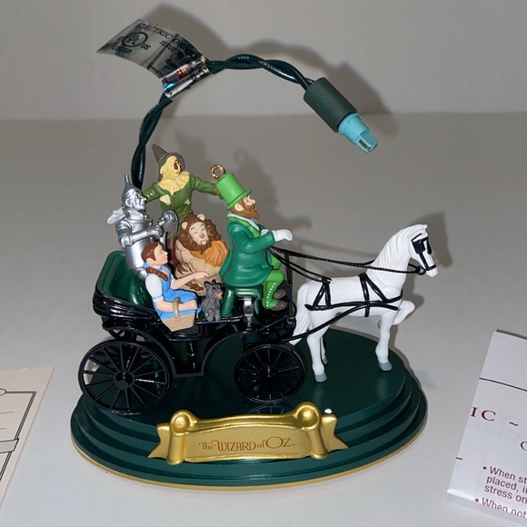 Hallmark Keepsake Oz 2002 Ornament Horse Of A Different Color Light Up Talking - Picture 5 of 11